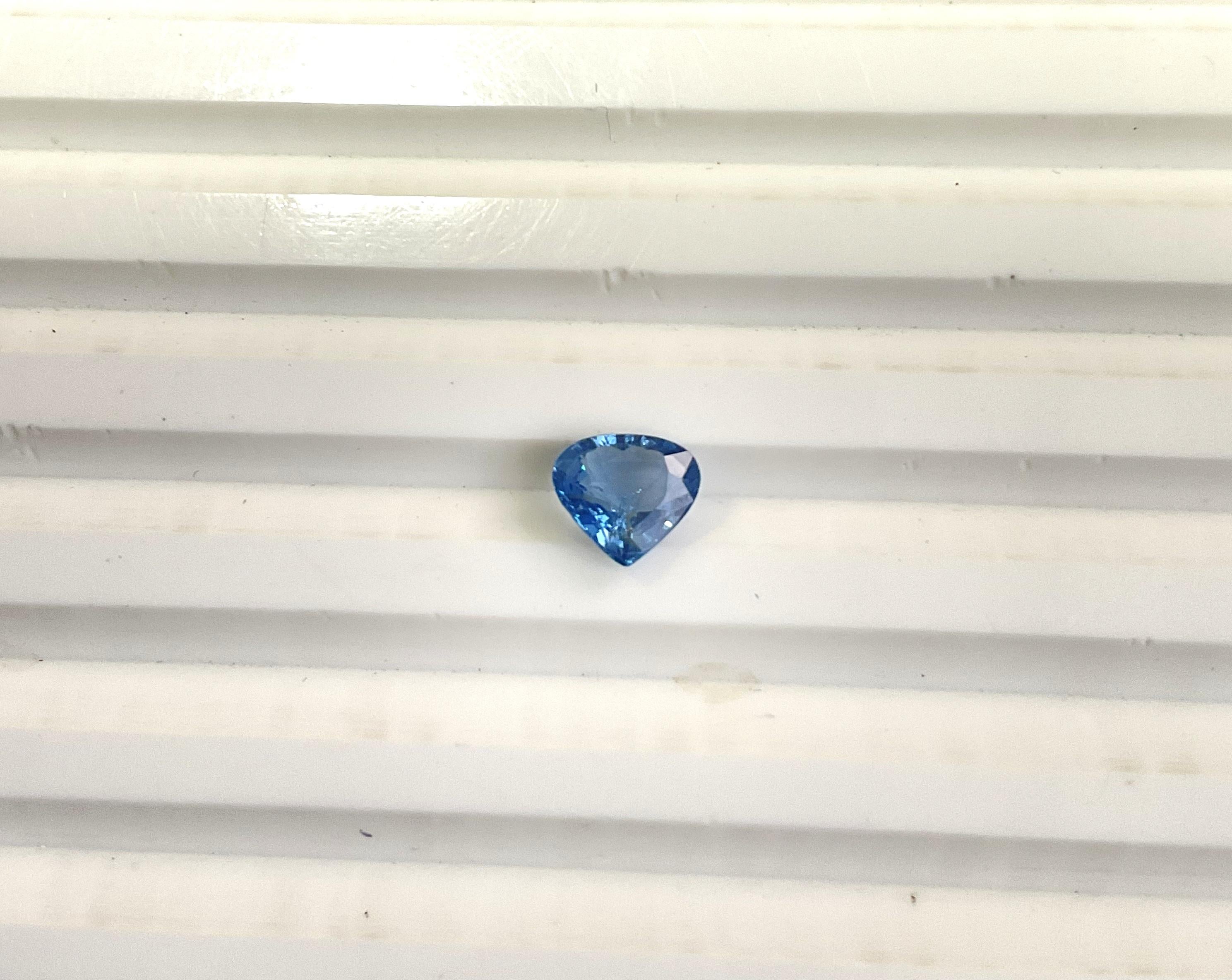 Women's or Men's 0.93 Carats Tanzania Blue Spinel Heart Faceted Natural Cut Stone for Jewelry For Sale