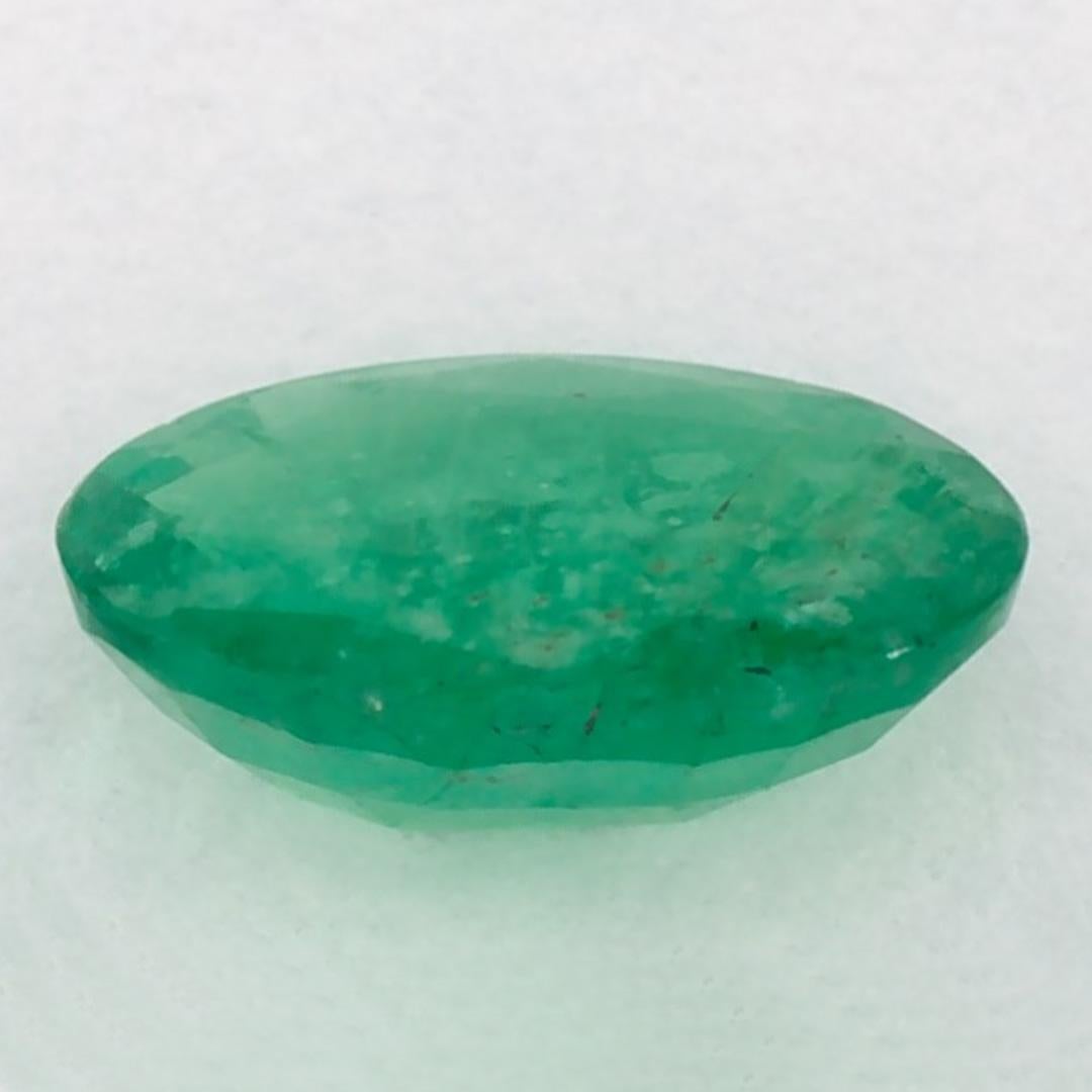 0.93 Karat Smaragd Oval Loser Edelstein im Zustand „Neu“ im Angebot in Fort Lee, NJ