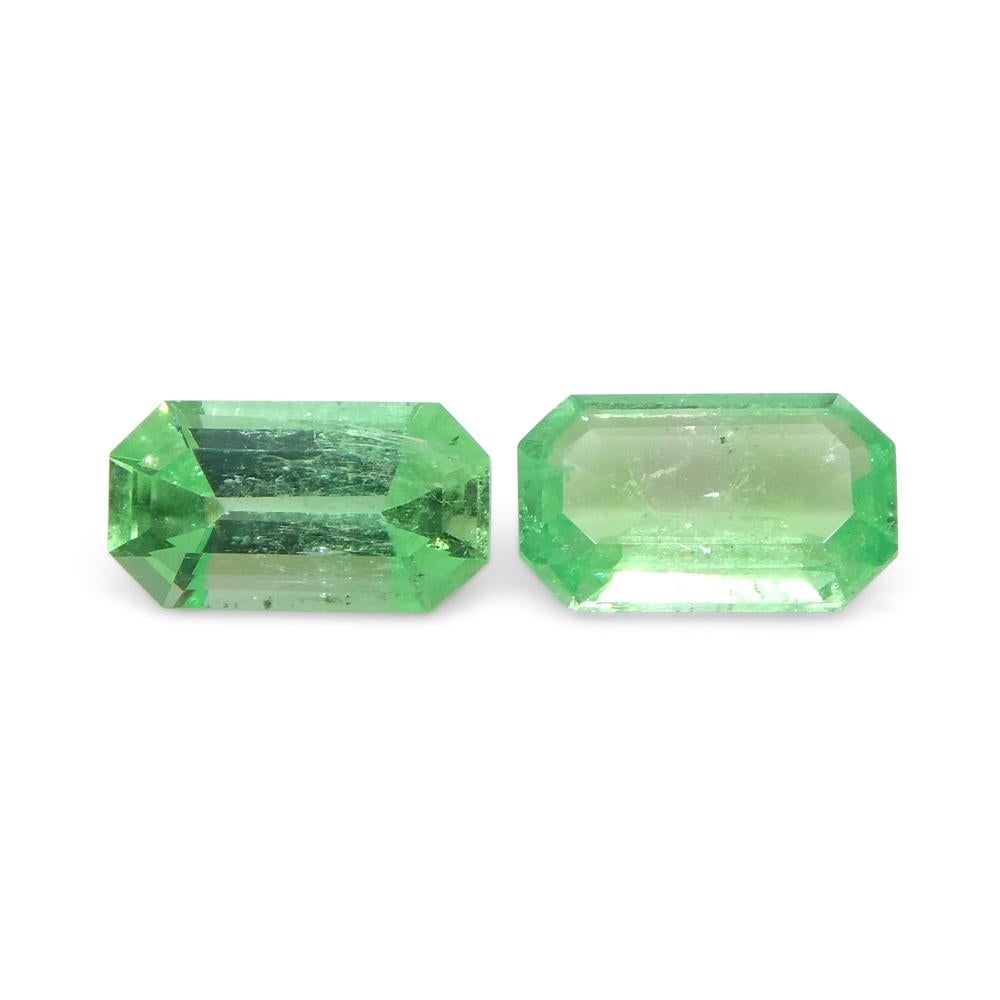 0.93ct Pair Emerald Cut Green Emerald from Colombia For Sale 3