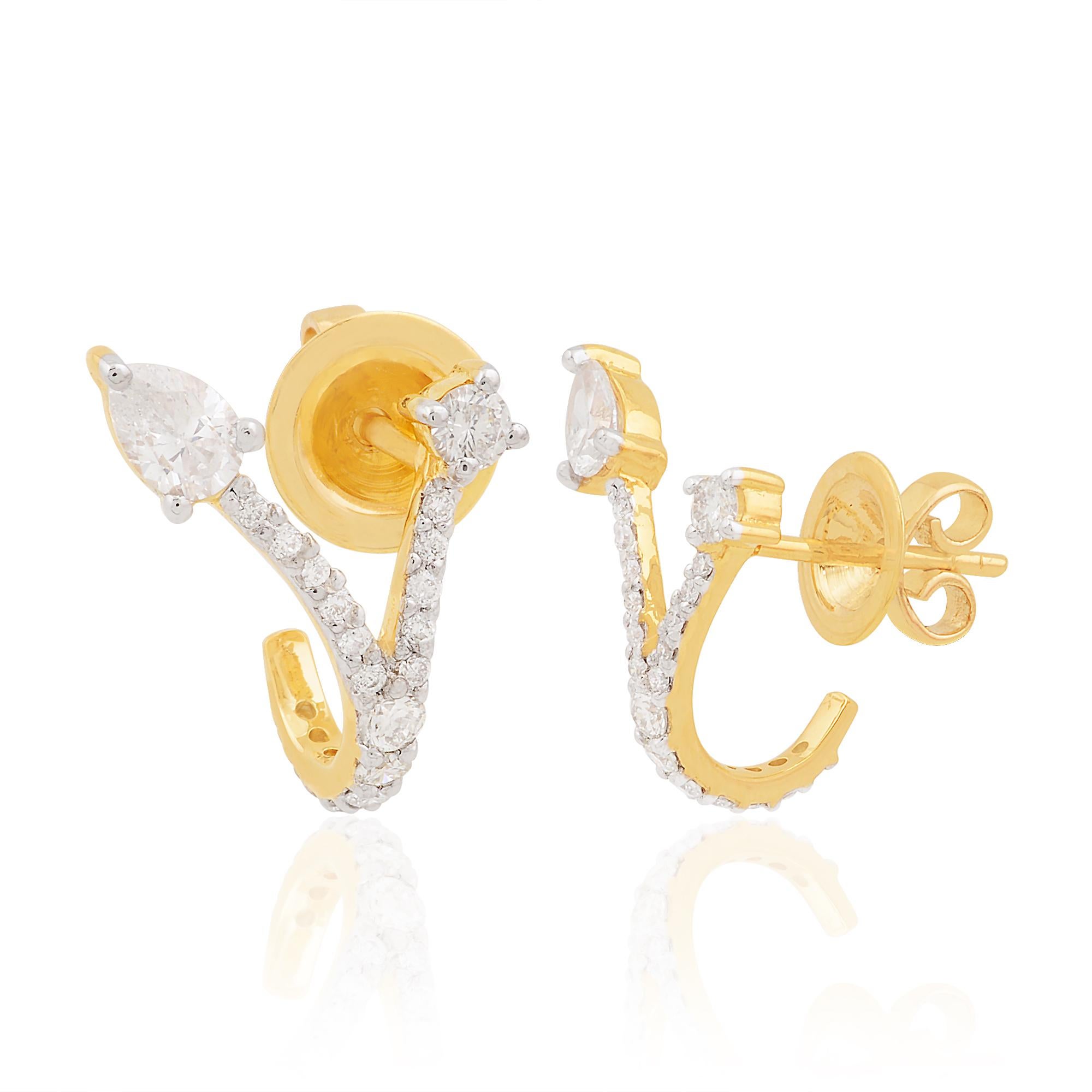 0.93Ct SI Clarity HI Color Y Shape Diamond 18 Karat Yellow Gold Stud Earrings In New Condition For Sale In Diera, Dubai