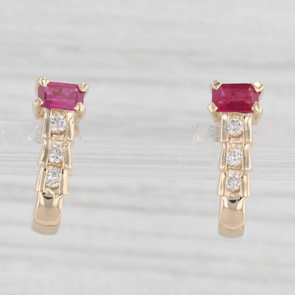 Taglio smeraldo Orecchini con gocce in oro giallo 14k con diamante e rubino da 0,93 ct. in vendita