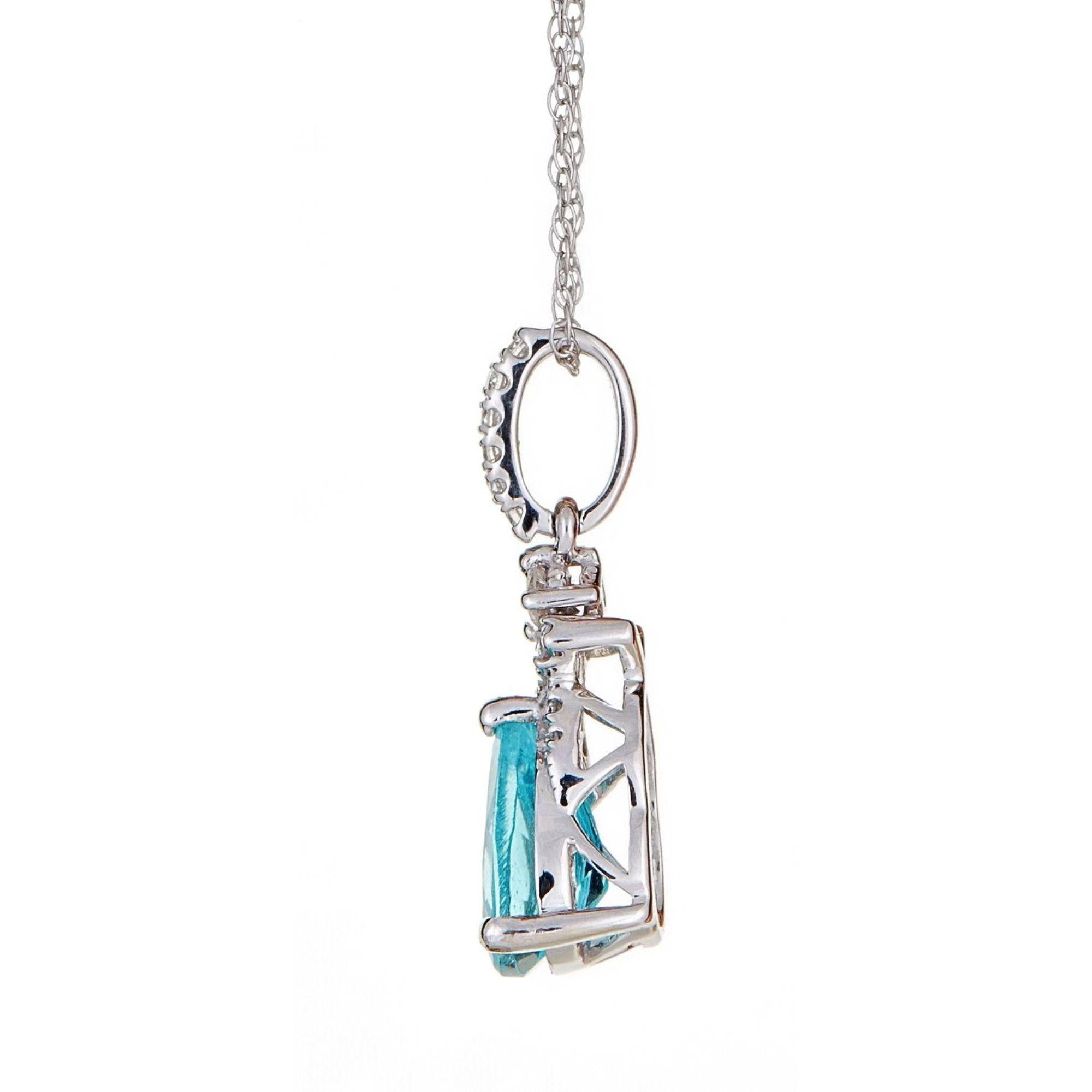 Art Deco 0.94 Carat Aquamarine Pear-Cut Diamond Accents 14K White Gold Classic Pendant For Sale