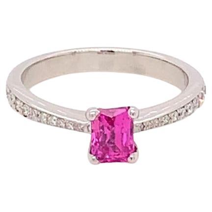 0.94 Carat Cushion Cut Pink Sapphire with Shoulder Diamonds in Platinum For Sale