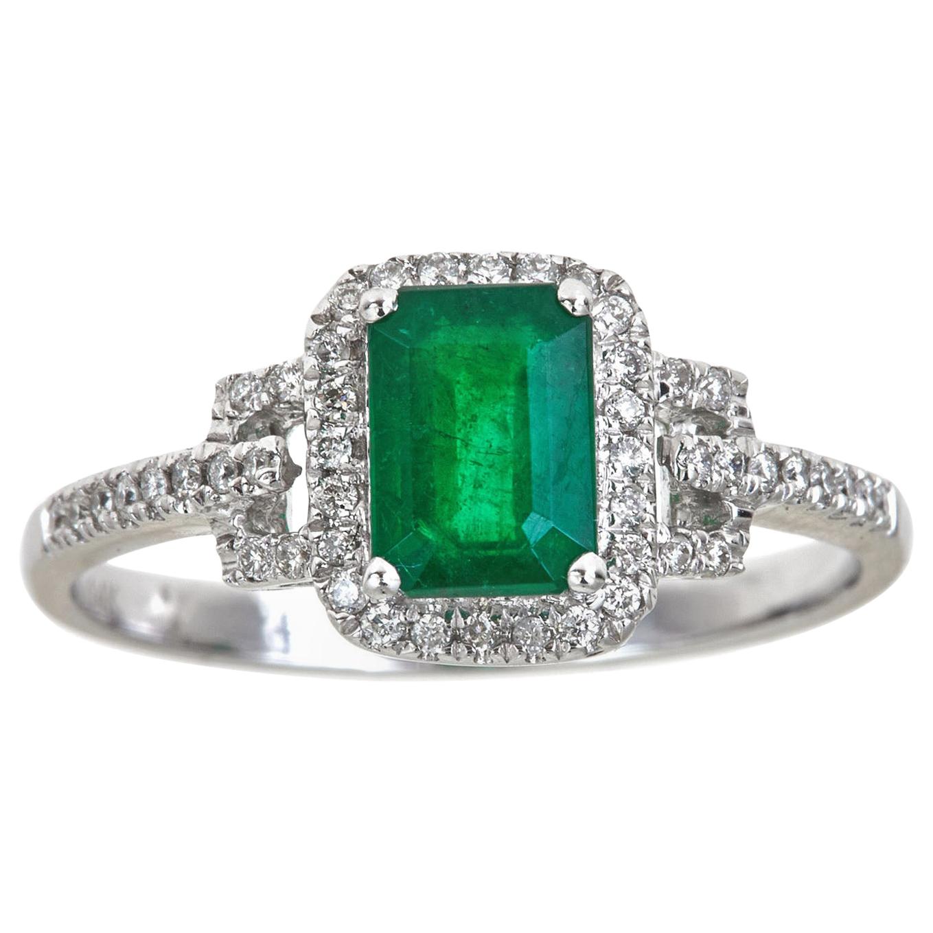 0.94 Carat Natural Emerald and Diamond 14 Karat White Gold Ring