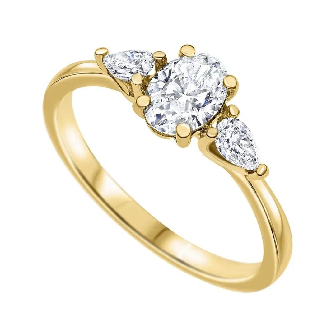 Shlomit Rogel Bague à 3 pierres en or jaune 14 carats et diamants de forme ovale de 0,94 carat