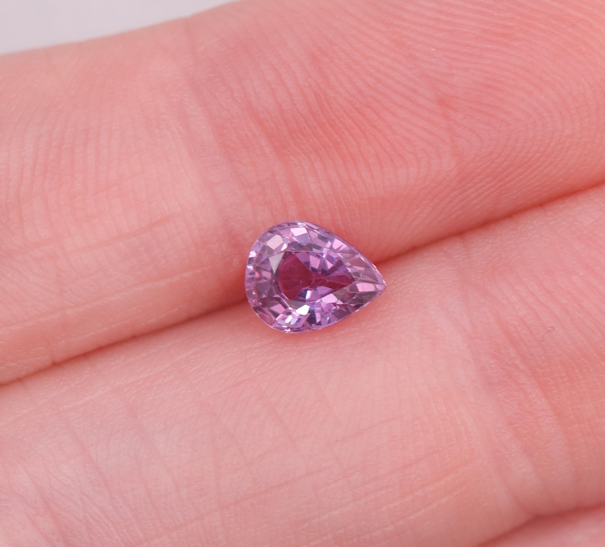 0,94 carati di zaffiro viola, gemma allentata a forma di pera 7x5 mm In condizioni Nuovo in vendita a Columbus, OH
