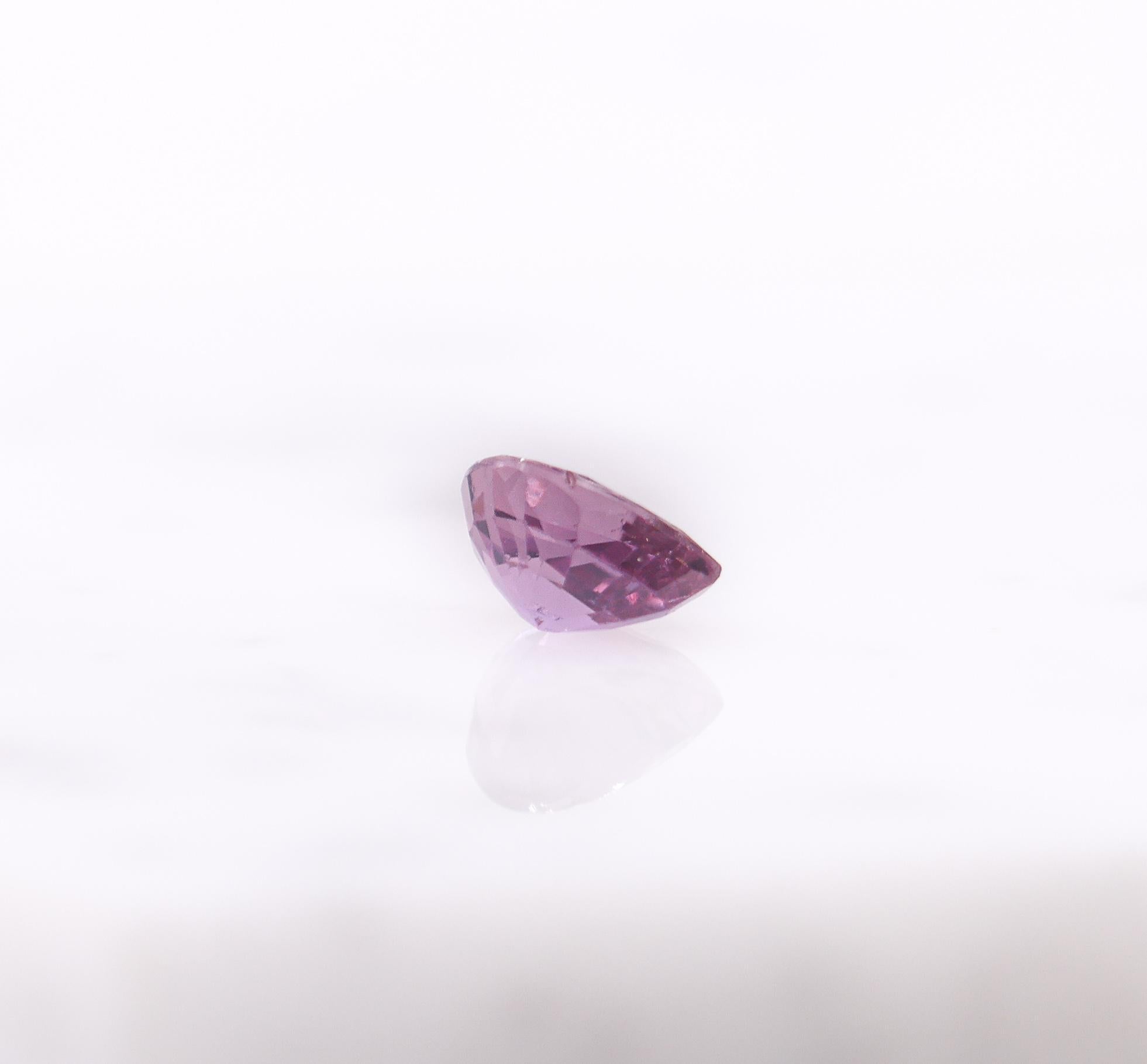 0,94 carati di zaffiro viola, gemma allentata a forma di pera 7x5 mm in vendita 1