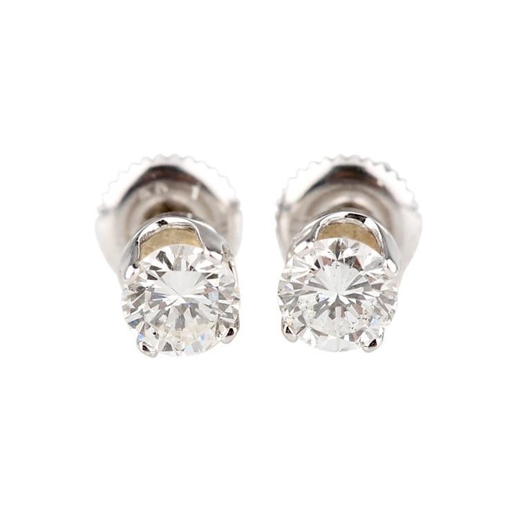 0.94 Carat Round Diamond Solitaire Stud Eararings in White Gold G SI1 In Good Condition For Sale In Sherman Oaks, CA
