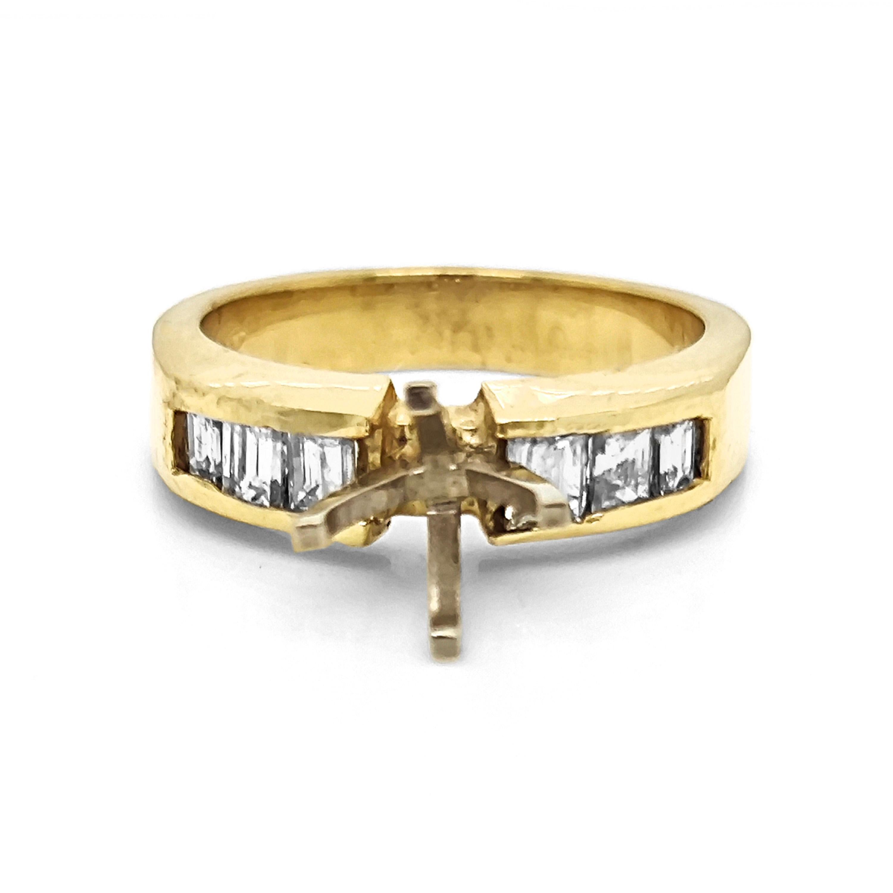0.94 Carat White Diamond Yellow Gold Ring In New Condition For Sale In New York, NY