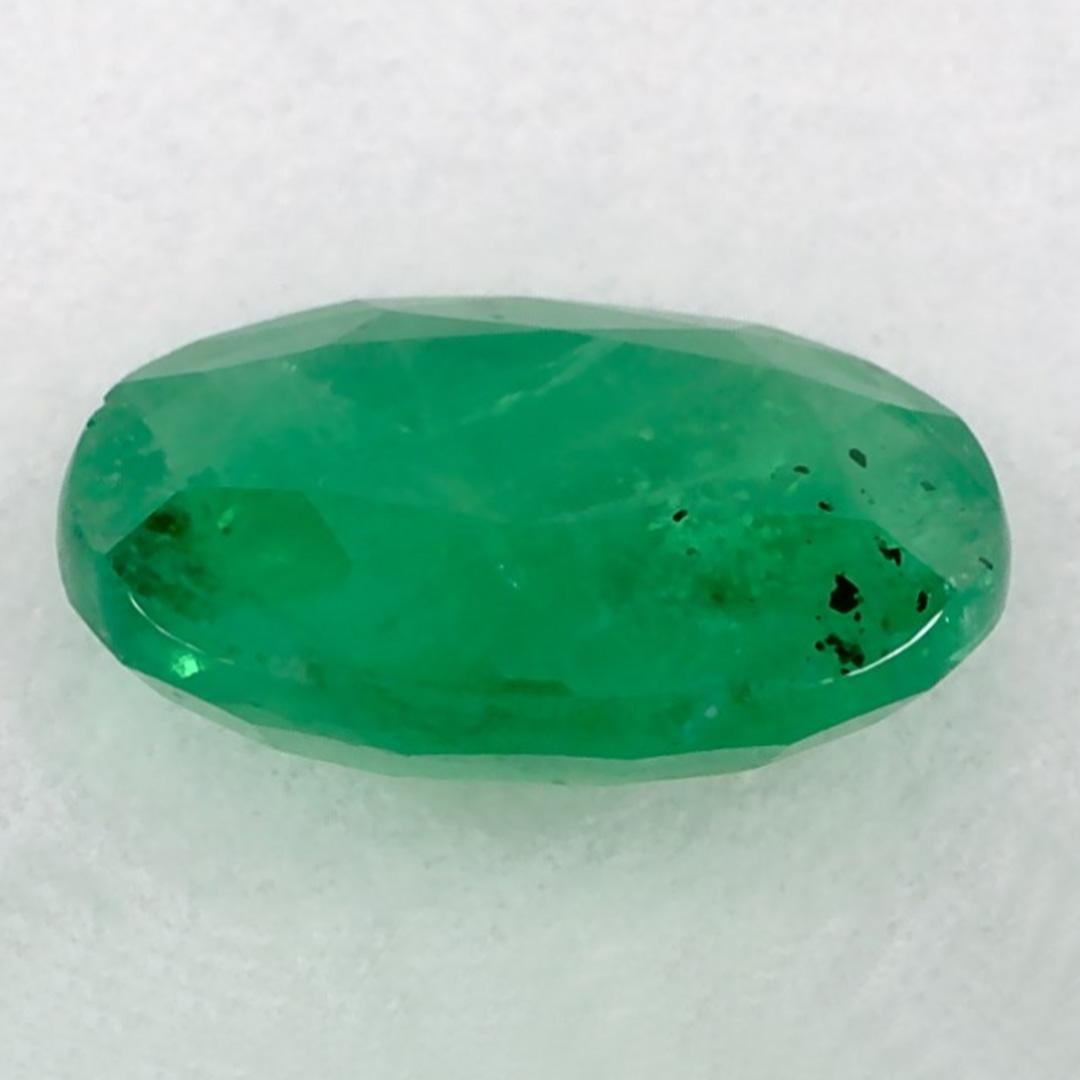 0.94 Karat Smaragd Oval Loser Edelstein im Zustand „Neu“ im Angebot in Fort Lee, NJ
