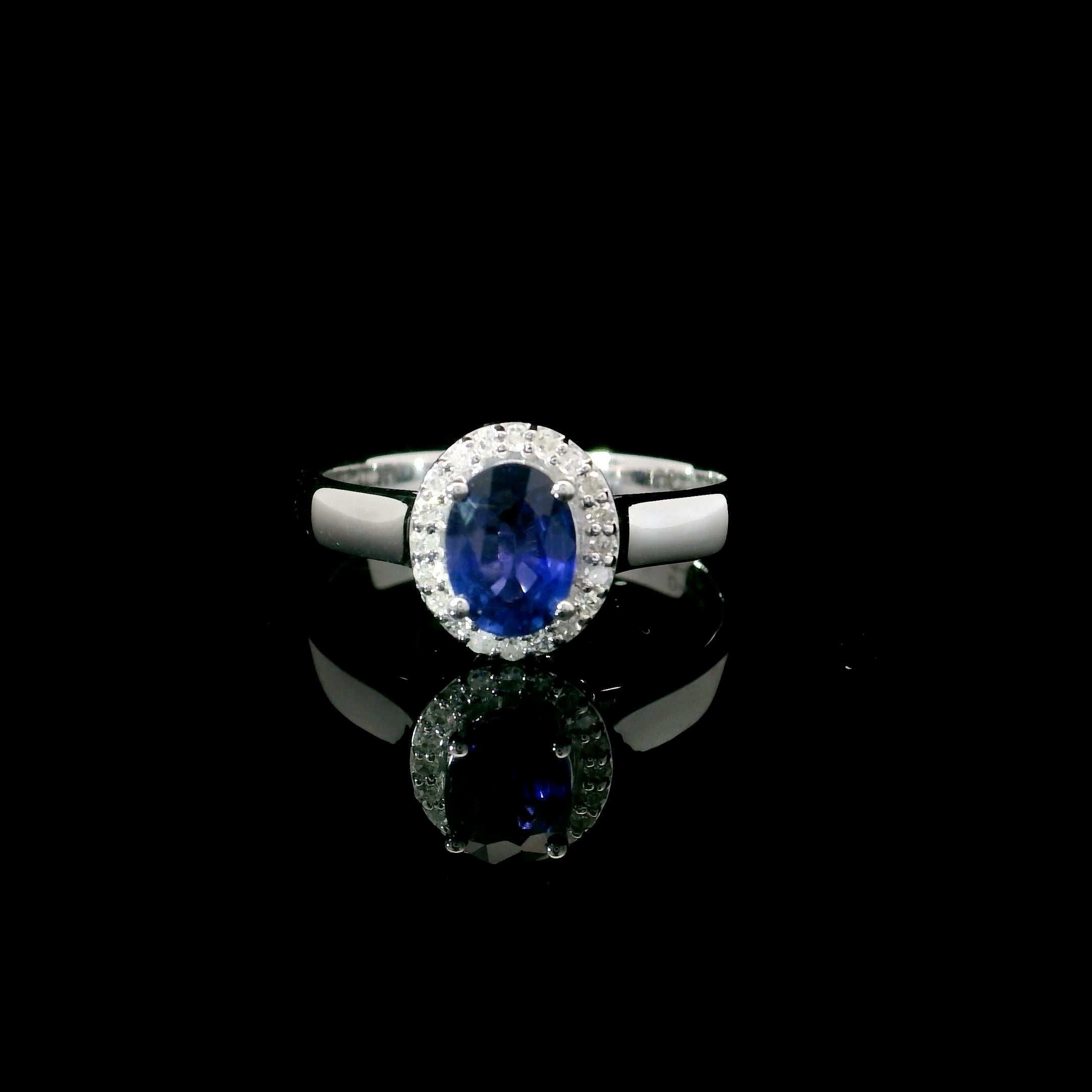 0.94 cts sapphire rings For Sale 3