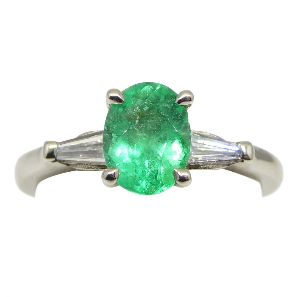 Women's or Men's 0.94ct Colombian Emerald & 0.18ct Diamond Ring in 18k White Gold with Certificat For Sale