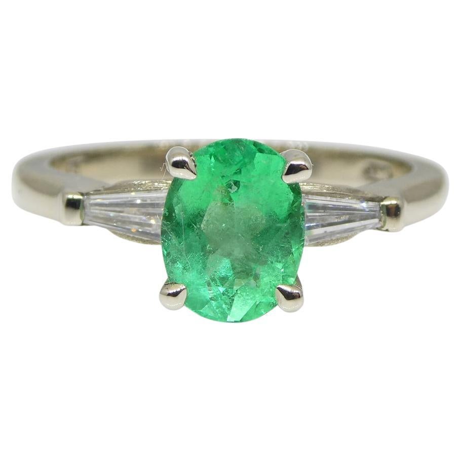 Oval Cut 0.94ct Colombian Emerald & 0.18ct Diamond Ring in 18k White Gold with Certificat For Sale