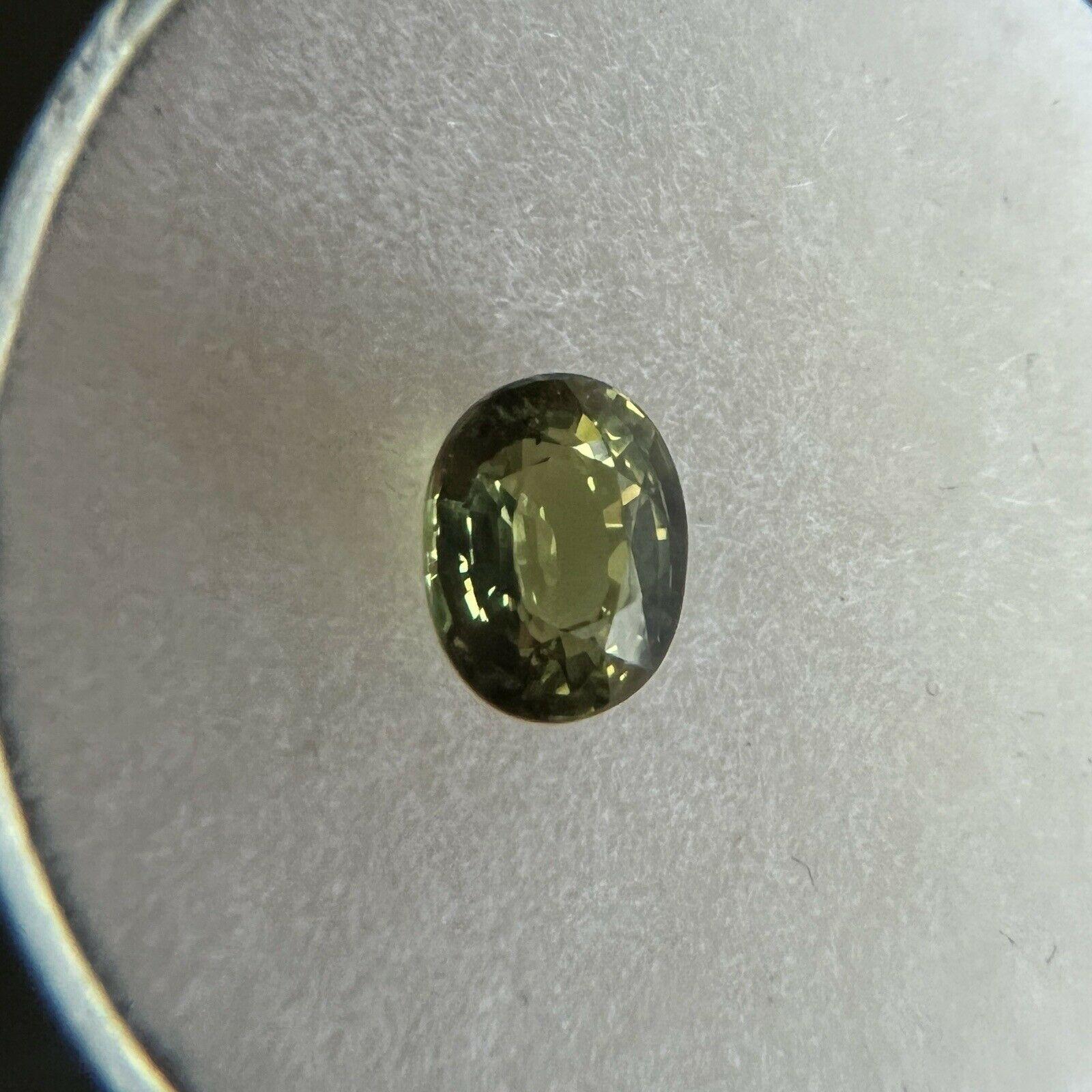 0.94ct Green Yellow Australian Sapphire Untreated Oval Cut No Heat In New Condition For Sale In Birmingham, GB