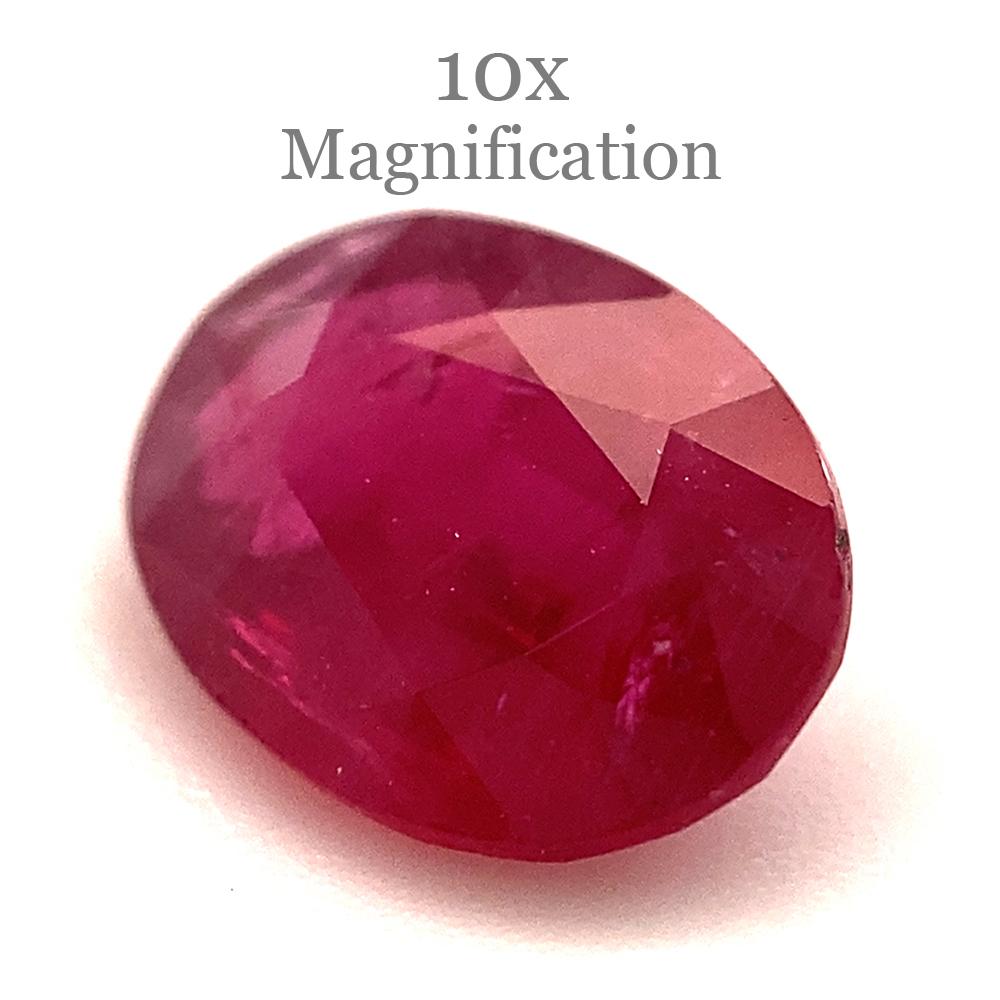 Women's or Men's 0.94ct Oval Red Ruby from Mozambique For Sale