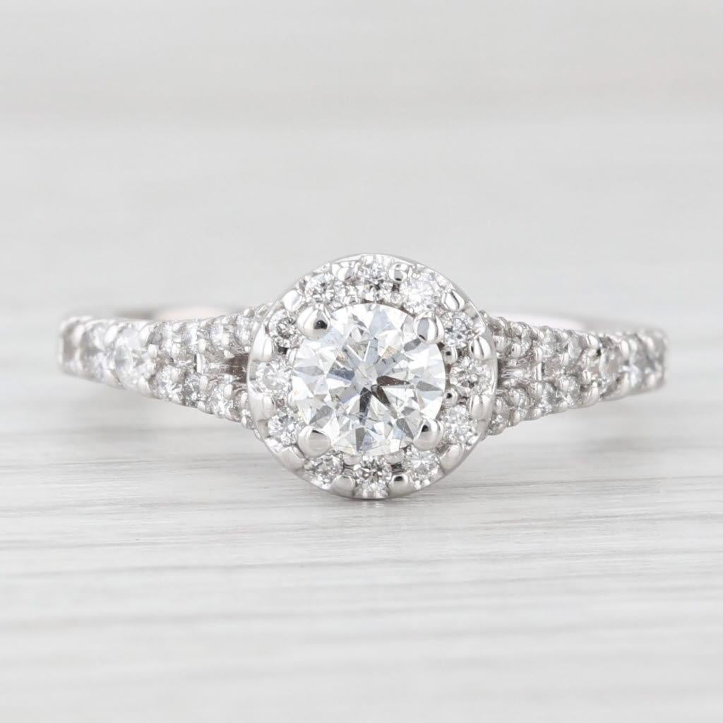 0.94ctw Diamante Redondo Halo Anillo de Compromiso 14k Oro Blanco Sz 6.75 GIA Catedral en Bueno estado para la venta en McLeansville, NC