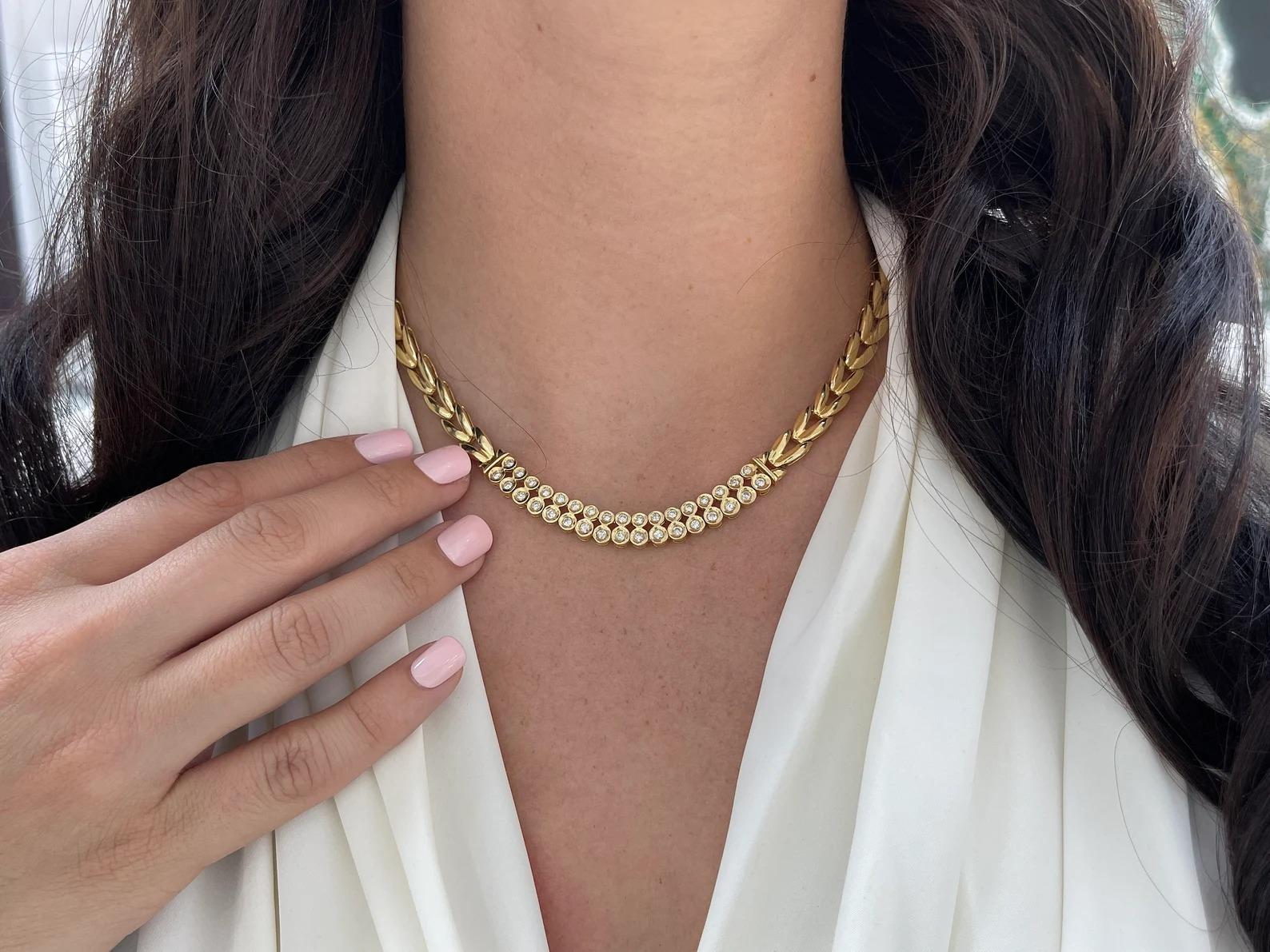 Moderno Collana a V in oro massiccio con diamanti naturali tagliati a cerchio da 0,94tcw 14K in vendita