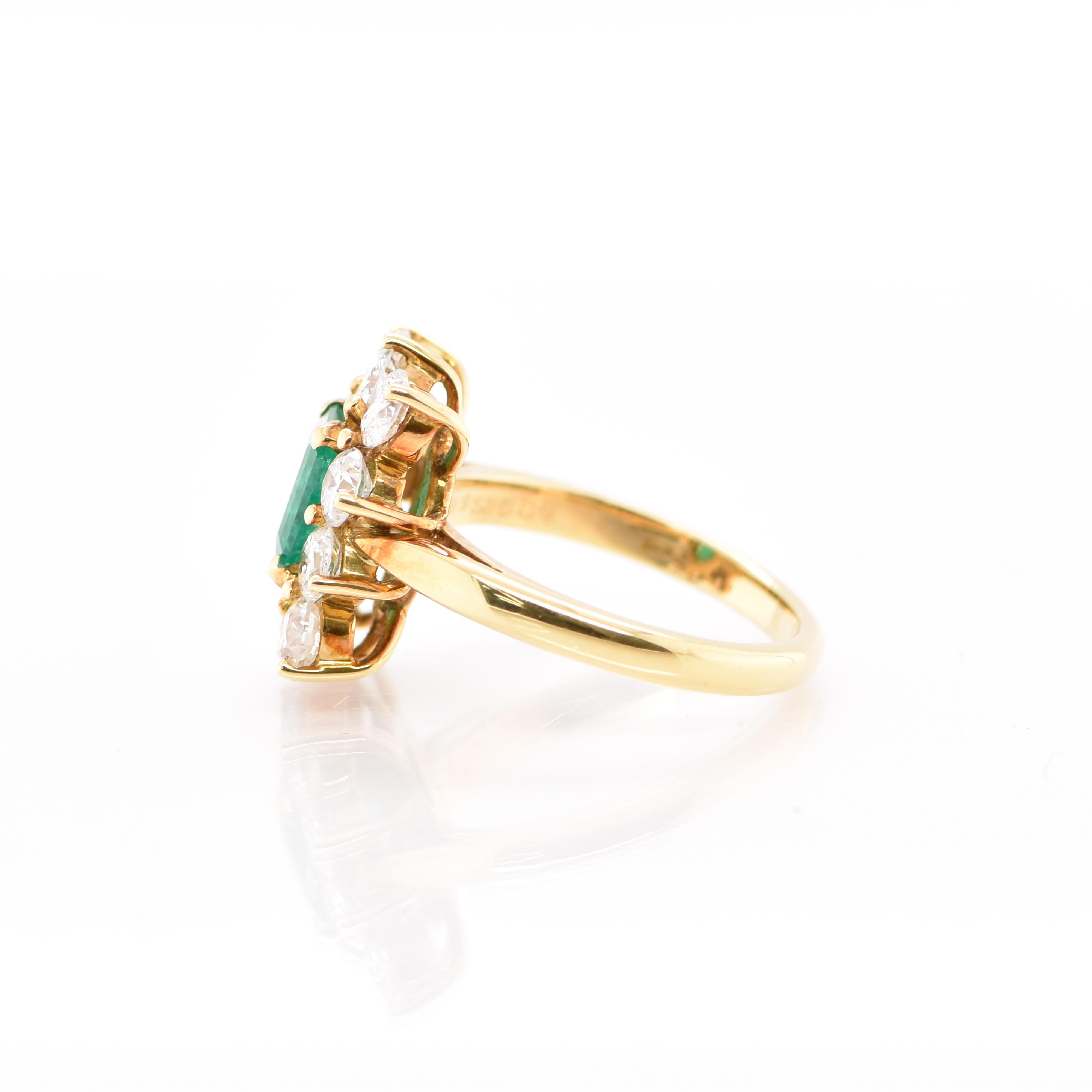 Emerald Cut 0.95 Carat Natural Emerald and Diamond Ring Set in 18 Karat Gold For Sale