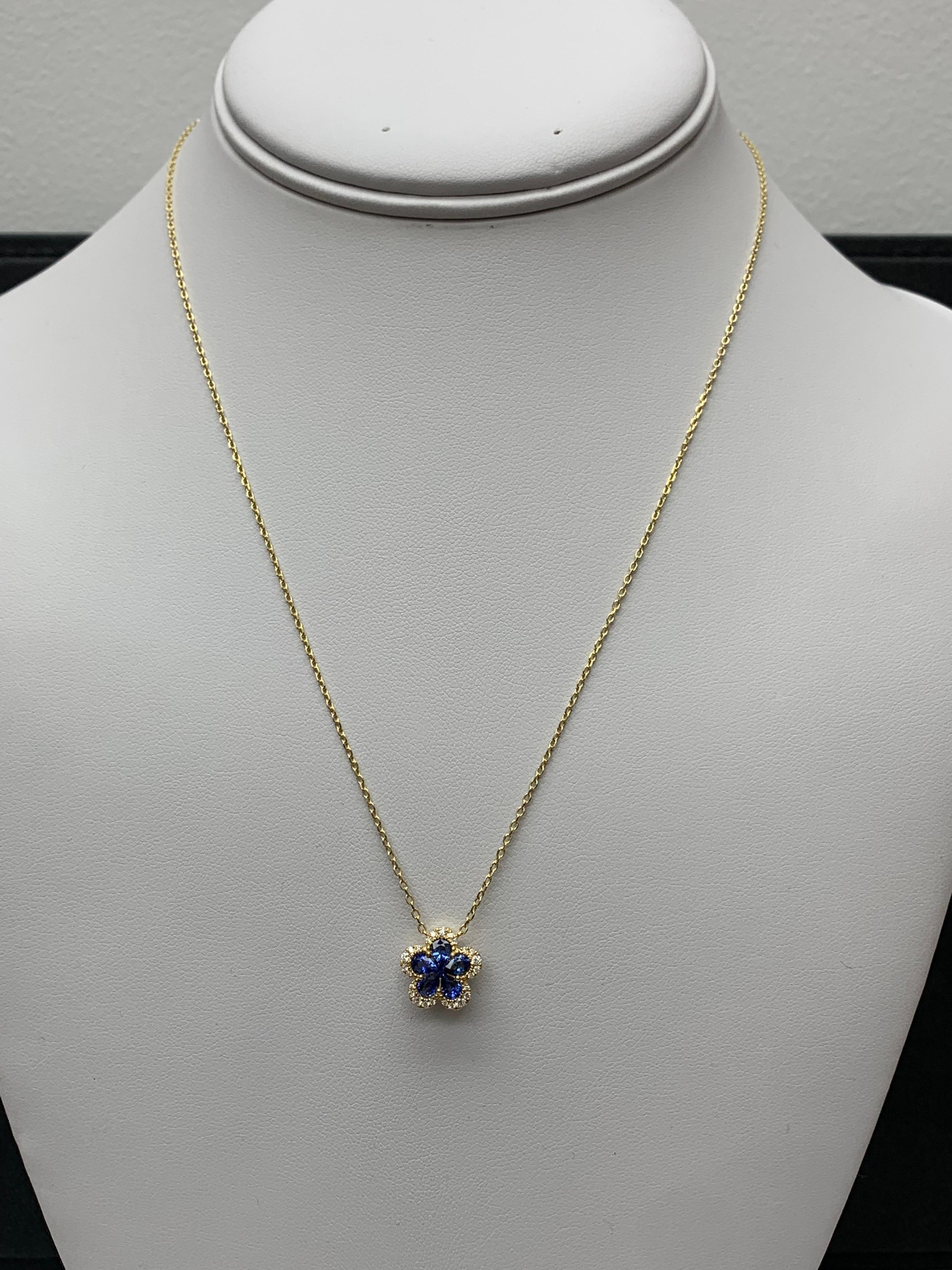 Collier pendentif saphir et diamant en or jaune 18 carats 0,95 carat Flower en vente 1