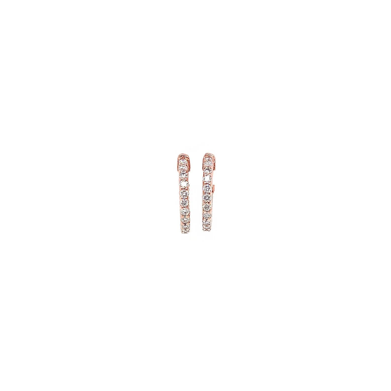 Orecchini a cerchio da donna con pave incastonato da 0,95 carati in oro rosa In condizioni Nuovo in vendita a New York, NY