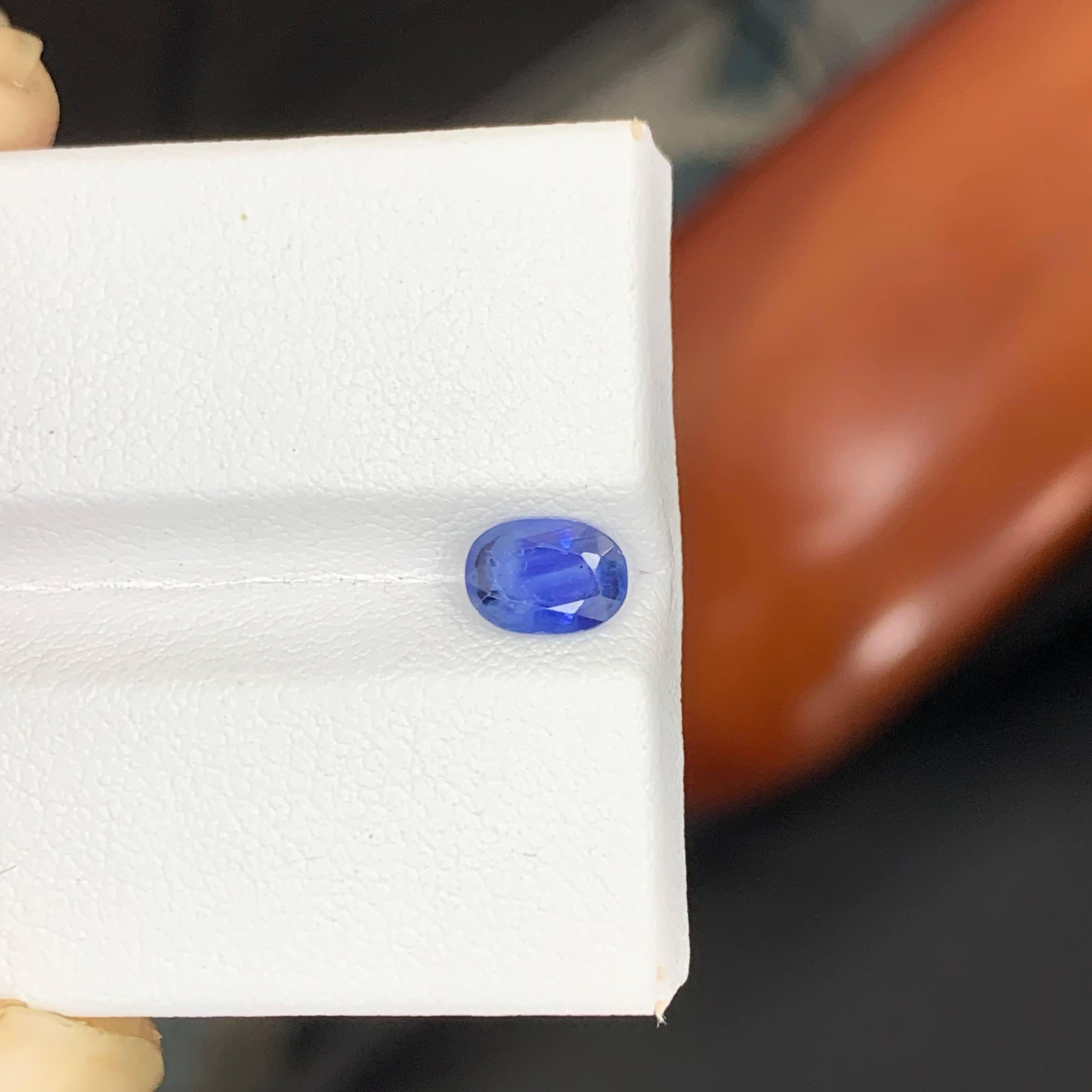 0.95 Carat Nature Loose Blue Sapphire Stone Oval Cut Sri Lankan Gemstone Neuf - En vente à Bangkok, TH