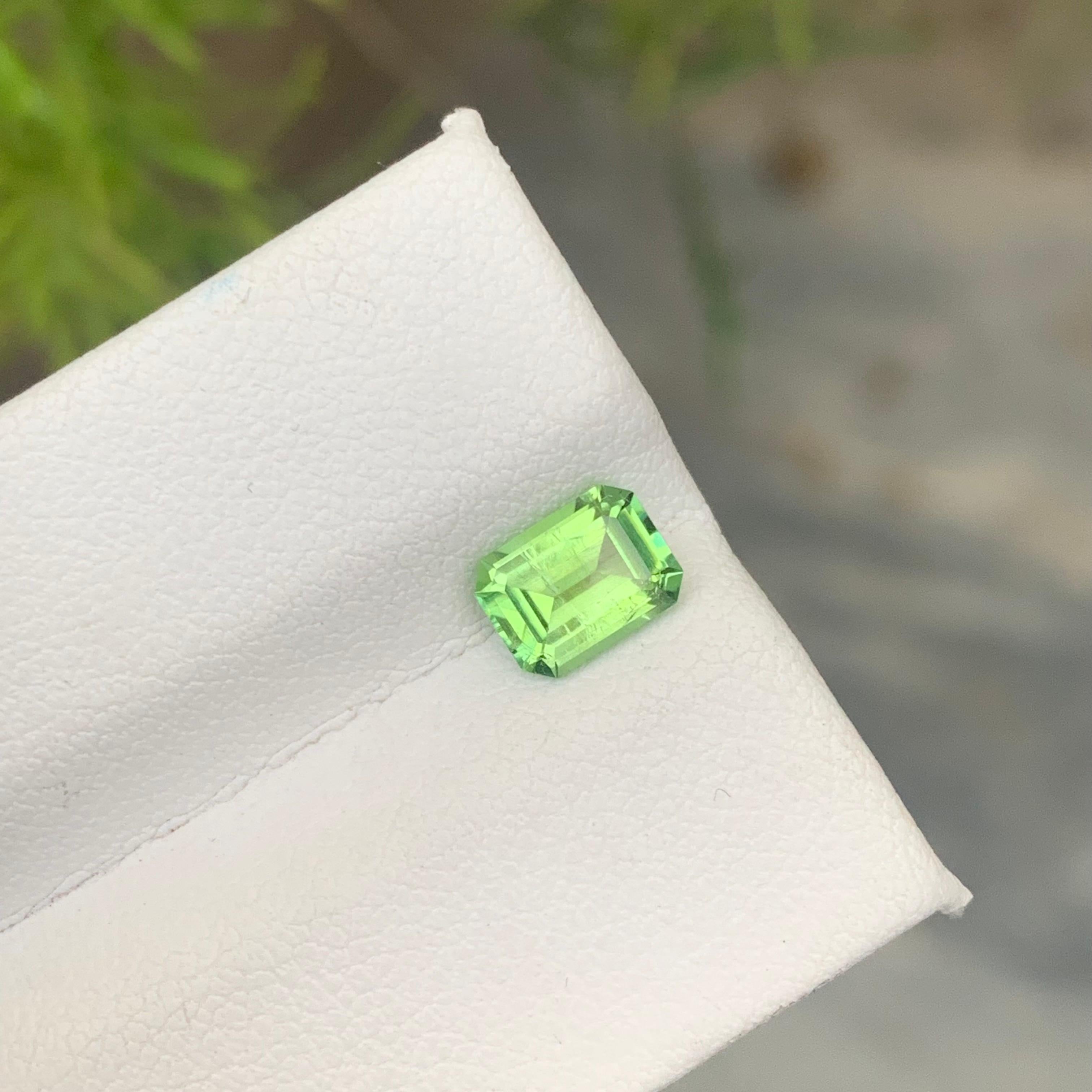 0.95 Carat Natural Loose Green Afghani Tourmaline Emerald Cut Gemstone for Ring For Sale 5