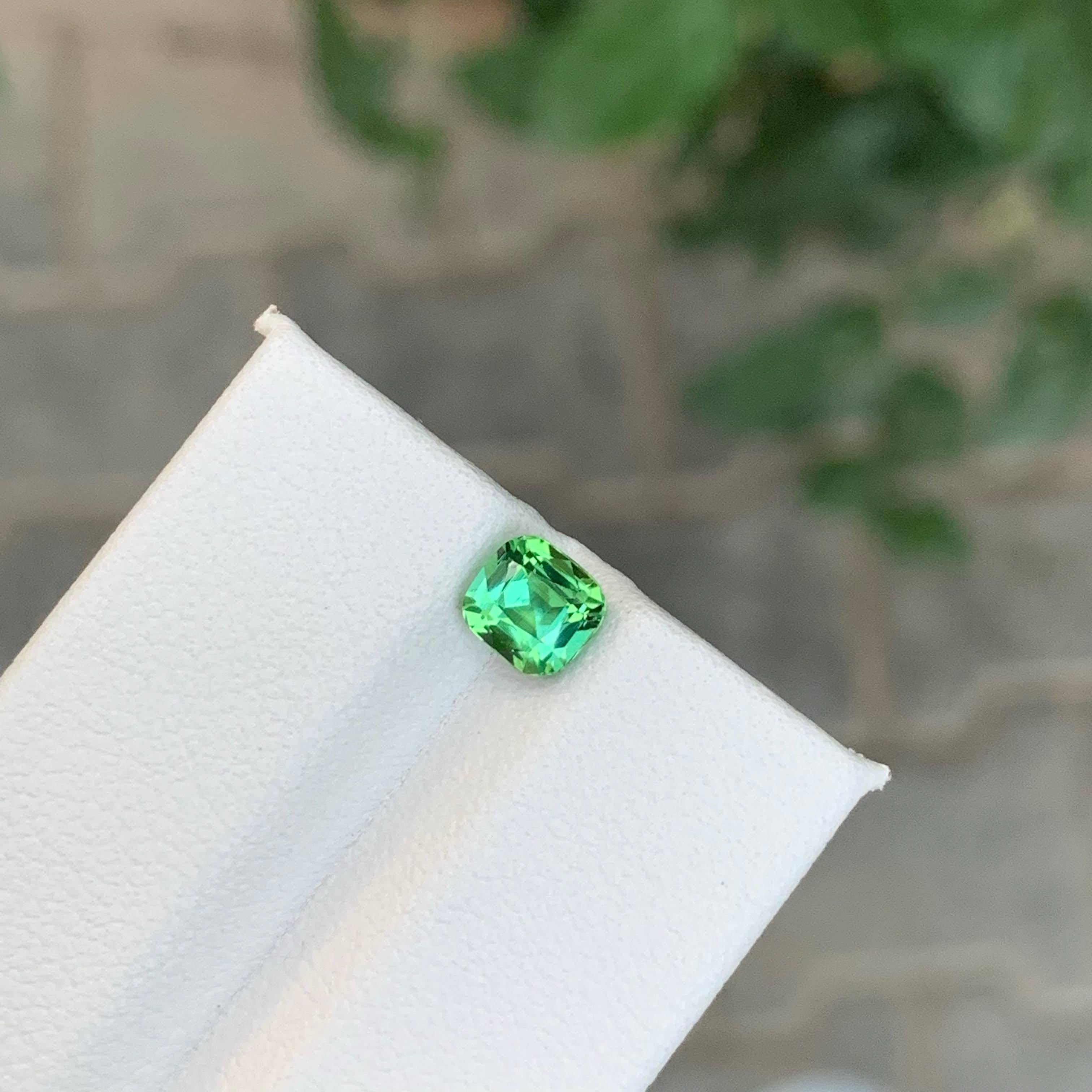0.95 Carat Natural Loose Lagoon Green Tourmaline Cushion Cut Afghan Gemstone For Sale 4