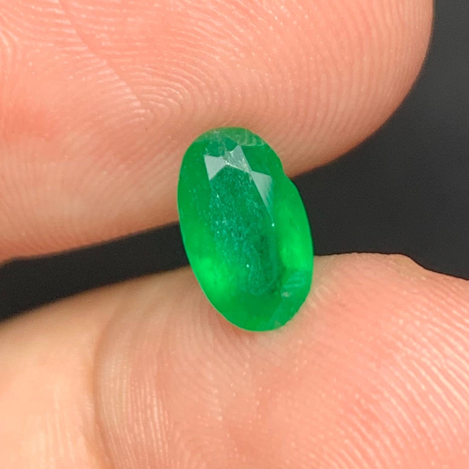 Loose Emerald 
Weight: 0.95 Carats 
Dimension: 9 x 5.4 x 3 Mm
Colour: Green 
Origin: Swat, Pakistan 
Treatment: Non 
Shape: Oval 


Emerald, the radiant green gemstone of the beryl mineral family, has captivated humanity for centuries with its lush