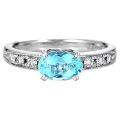 Bague en platine avec tourmaline Paraiba naturelle de 0,95 carat et diamants
