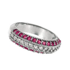 0.95 Carat Natural Pink Diamond and Sapphire Fashion Ring Band 14 Karat Gold