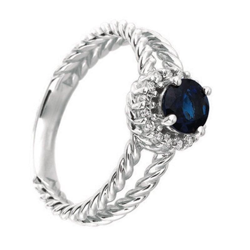 For Sale:  0.95 Carat Natural Sapphire and Diamond Ring 14 Karat White Gold 2