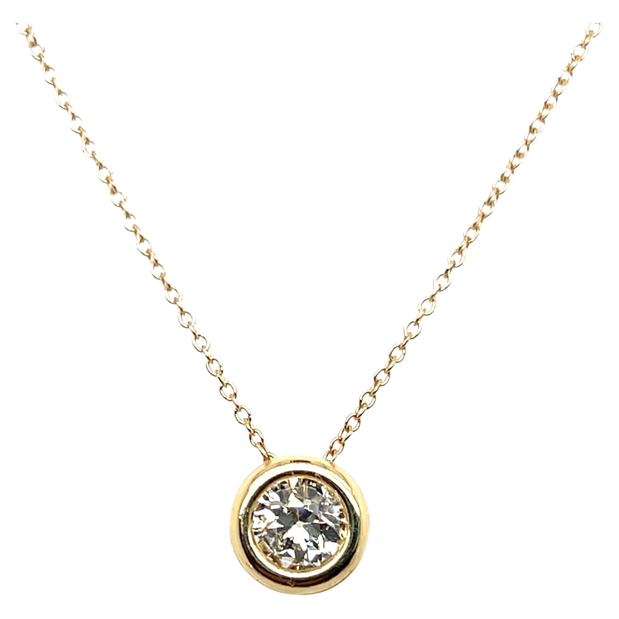 Collier pendentif en or jaune 14k avec diamant européen de 0,95 carat