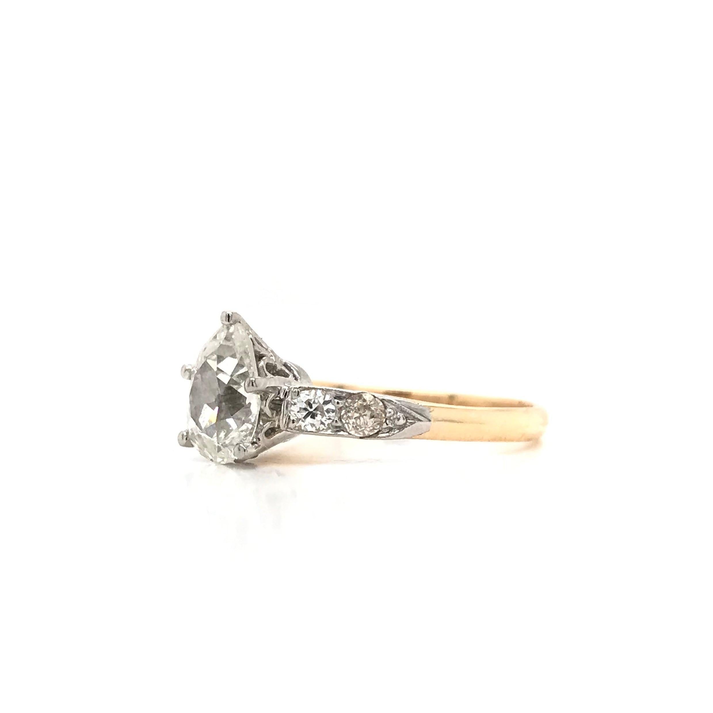 Art Deco 0.95 Carat Pear Cut Diamond Solitaire Style Ring For Sale