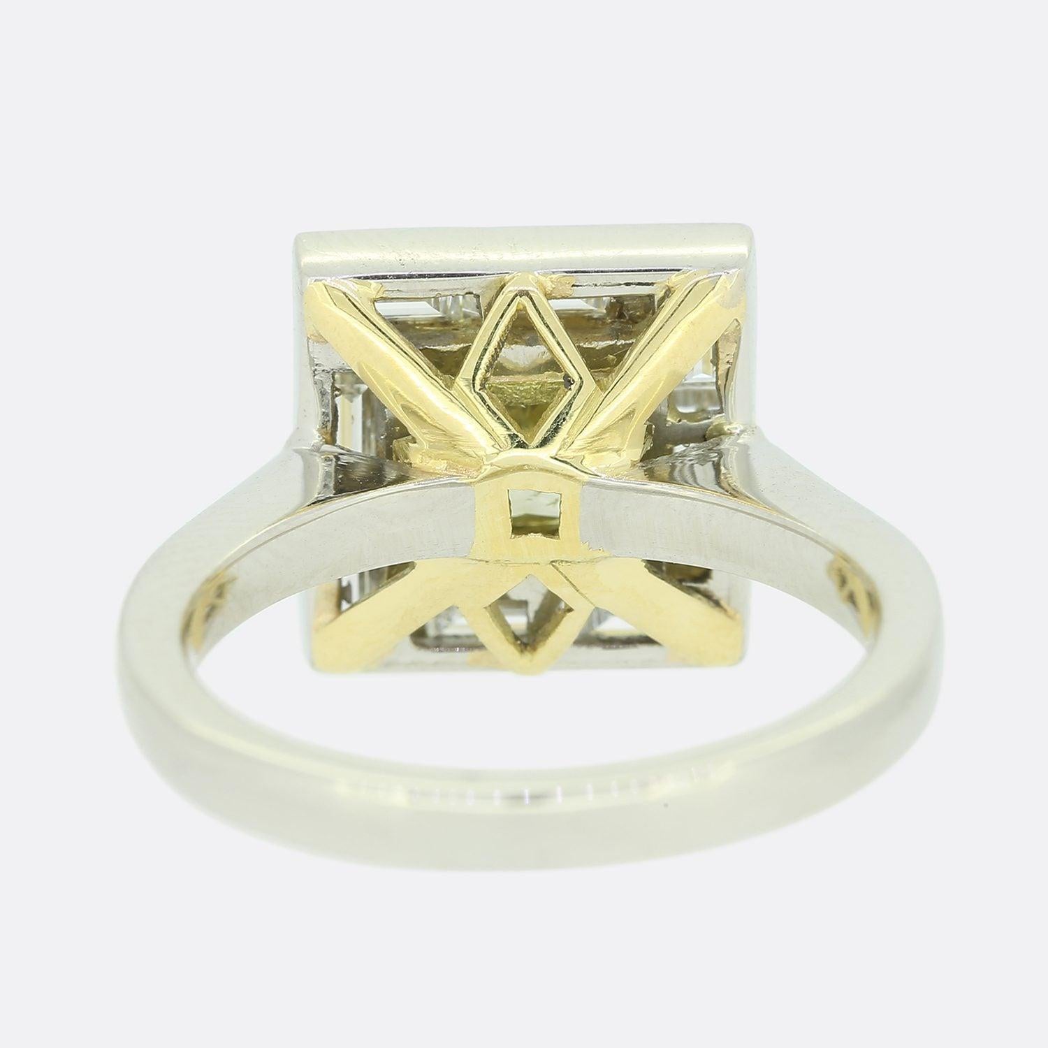 Bague de style Art déco de 0,95 carat de diamant jaune taillé en princesse Bon état - En vente à London, GB