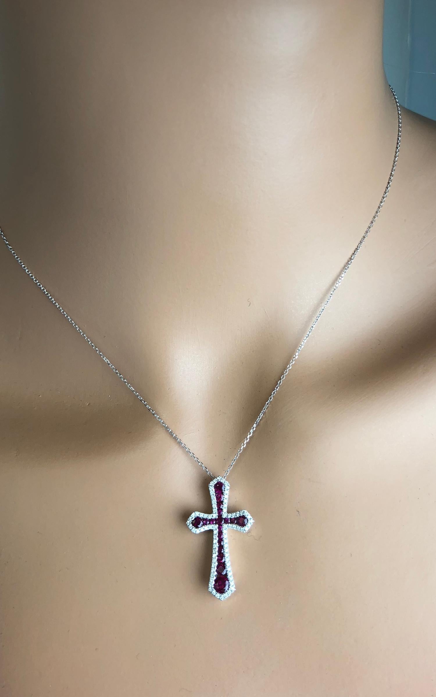 Contemporary 0.95 Carat Fine Ruby and Diamond Cross in 18k White Gold by Diamond Town