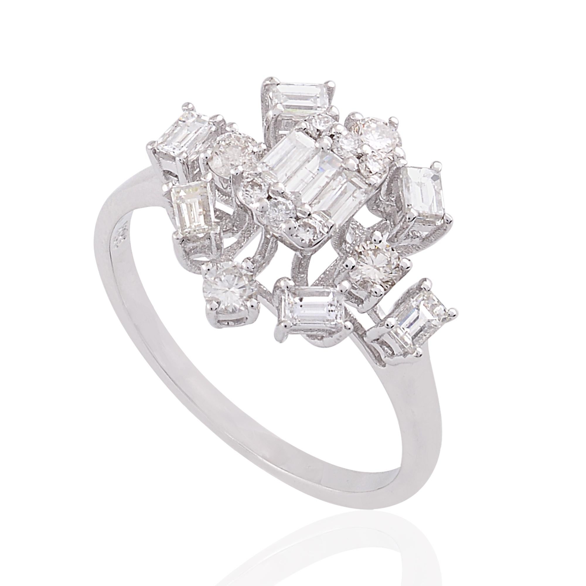For Sale:  0.95 Carat SI Clarity HI Color Emerald Cut Diamond Ring 18k White Gold Jewelry 2