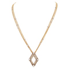 0.95 Carats Diamond Shaped Pendant in Platinum 18 Karat Triple Chain