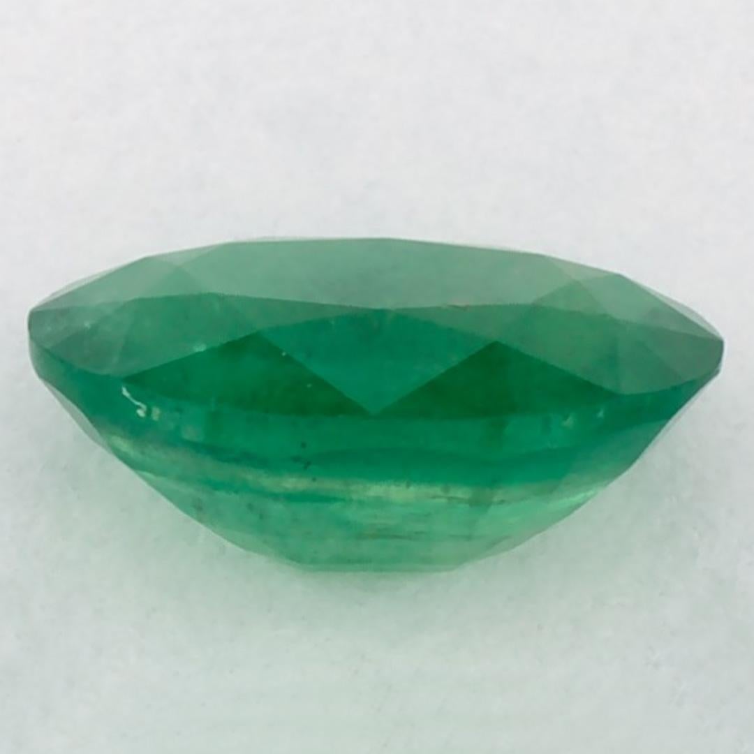 Gema suelta ovalada esmeralda de 0.95 qt en Nuevo Estado en Fort Lee, NJ
