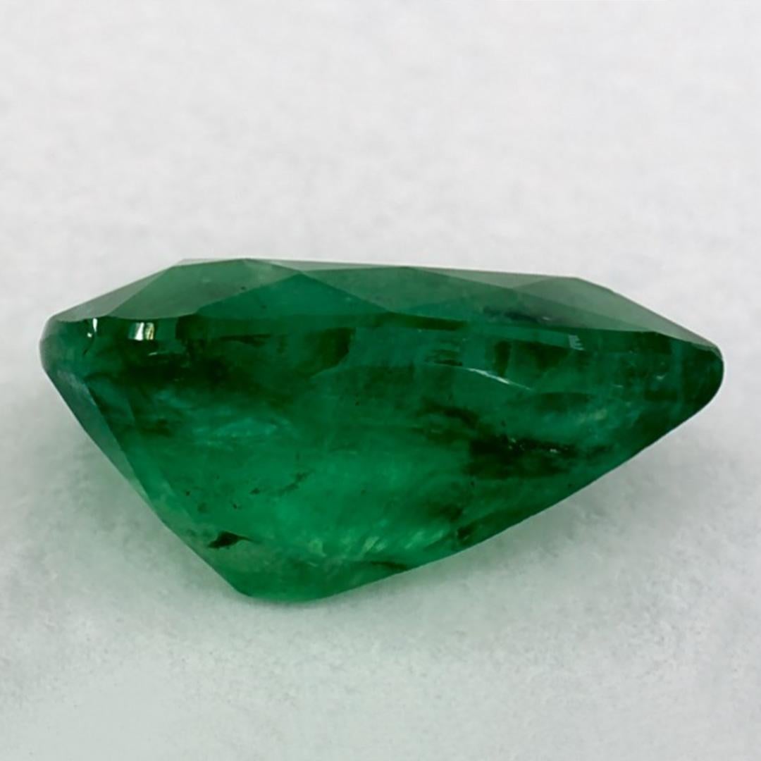0.95 Ct Emerald Pear Loose Gemstone (pierre précieuse en vrac) Neuf - En vente à Fort Lee, NJ