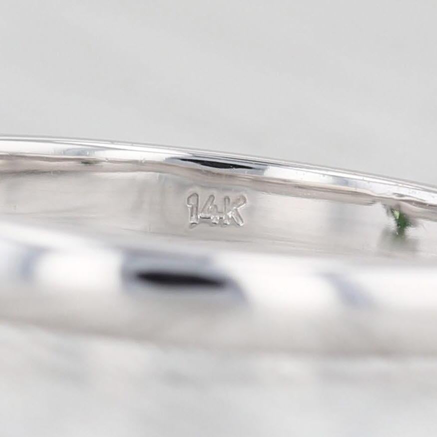 Bague solitaire ronde en or blanc 14 carats avec diamant vert 0,95 carat, taille 7 en vente 2