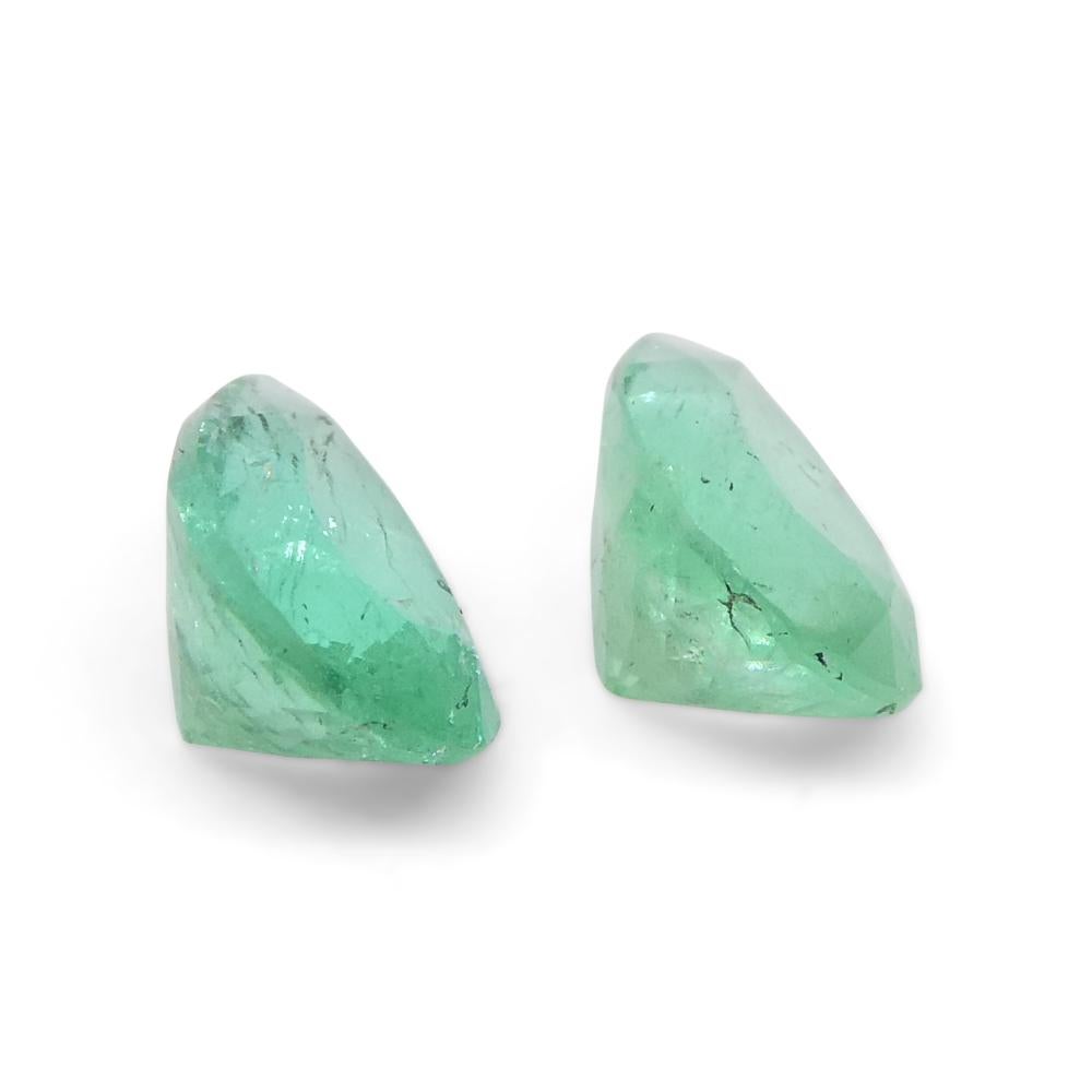0.95ct Pair Pear Green Emerald from Colombia For Sale 3