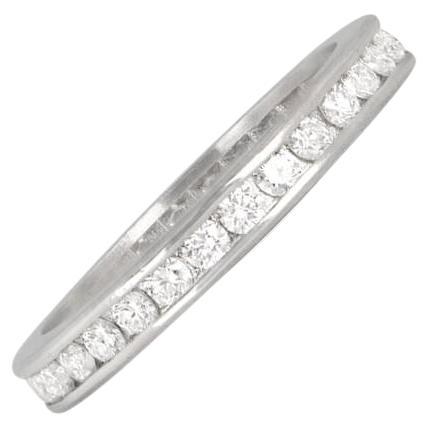 0.95ct Round Brilliant Cut Diamond Eternity Band Ring, G-H Color, Platinum For Sale