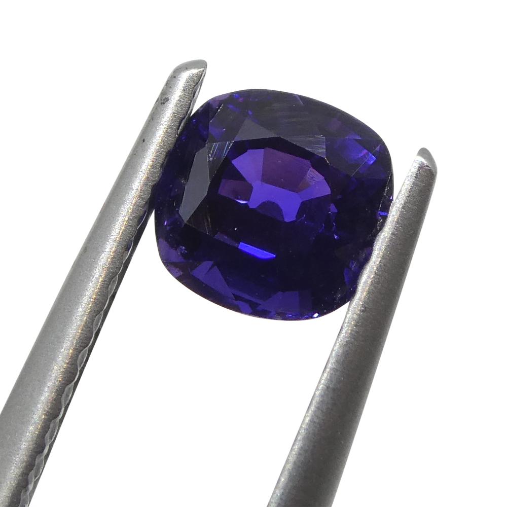 Taille coussin 0.95ct Square Cushion Purple Sapphire from Madagascar en vente