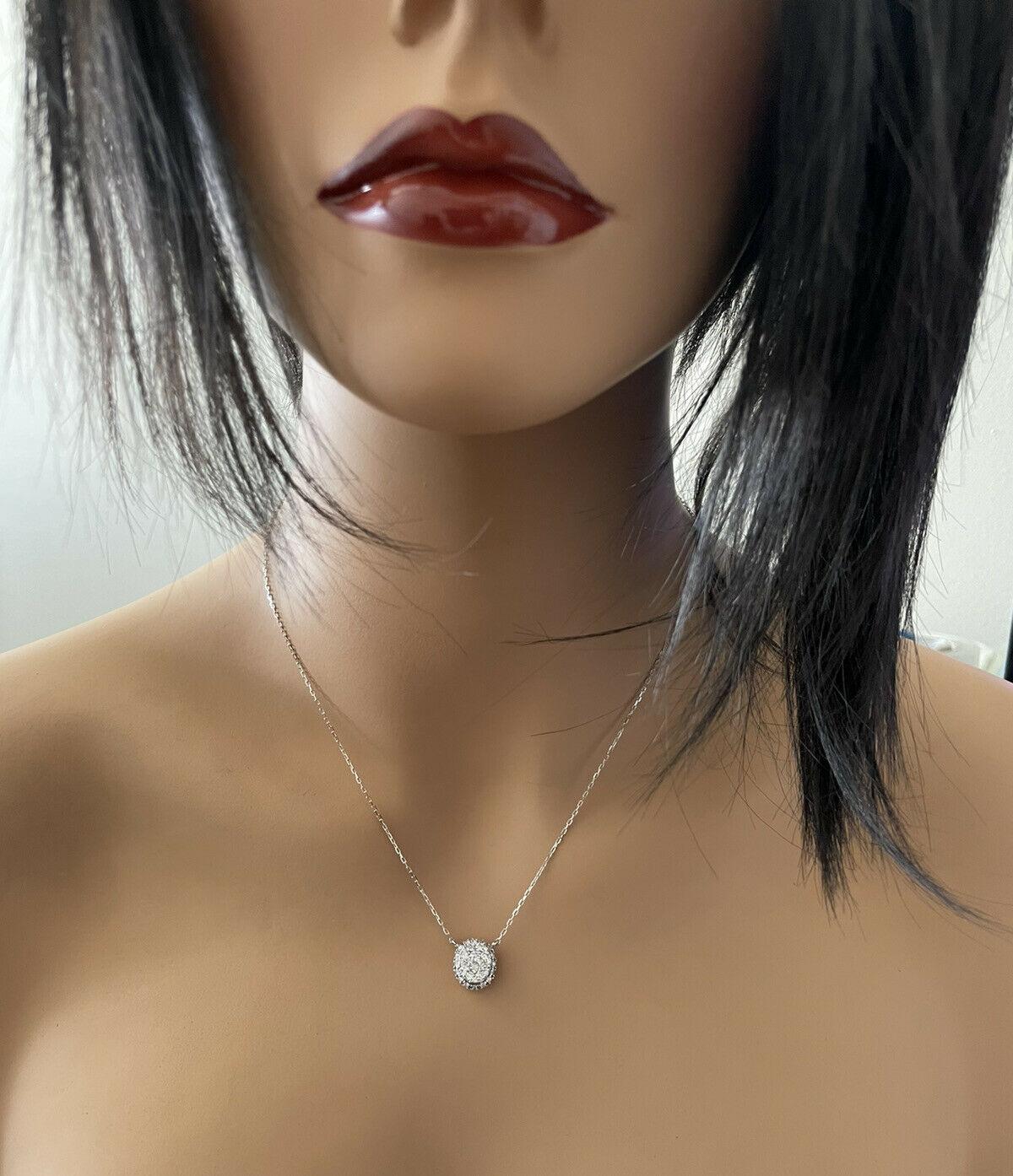 0.95 Carat Stunning 14 Karat Solid White Gold Diamond Chain Necklace For Sale 2