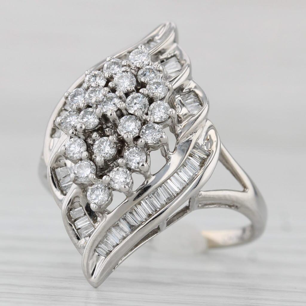 0.95ctw Diamond Cluster Ring 14k White Gold Size 8.25