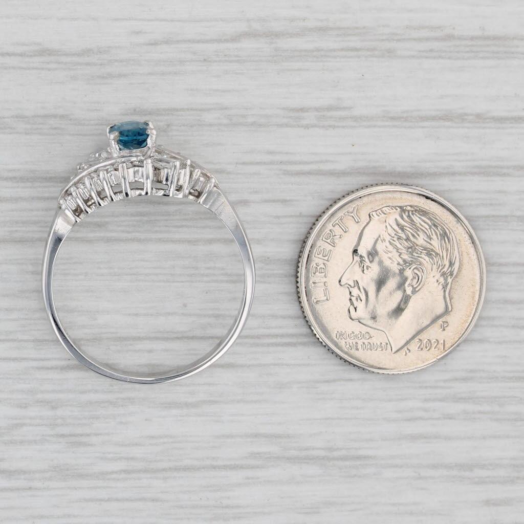 Anello con diamante Topazio Blu di Londra da 0,95 ct. in oro bianco 14k misura 7,5 Scintilla di fidanzamento in vendita 1