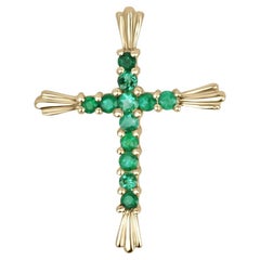 Used 0.95tcw 18K Natural Round Cut Emerald Religious Gold Cross Pendant Necklace