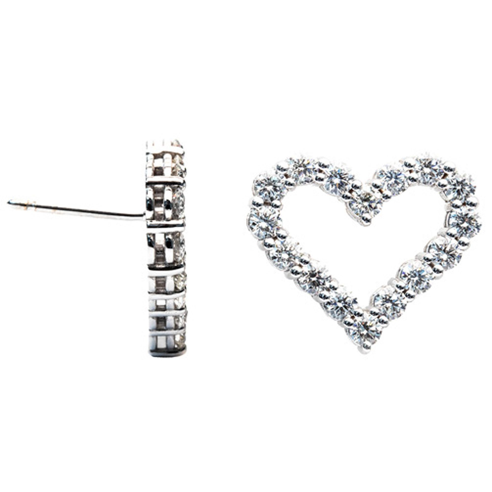 Elevate your elegance with these captivating 18K white gold earrings, each featuring a heart-shaped design meticulously crafted from an array of diamonds along the perimeter. The intricate detailing and thoughtful design create an open heart