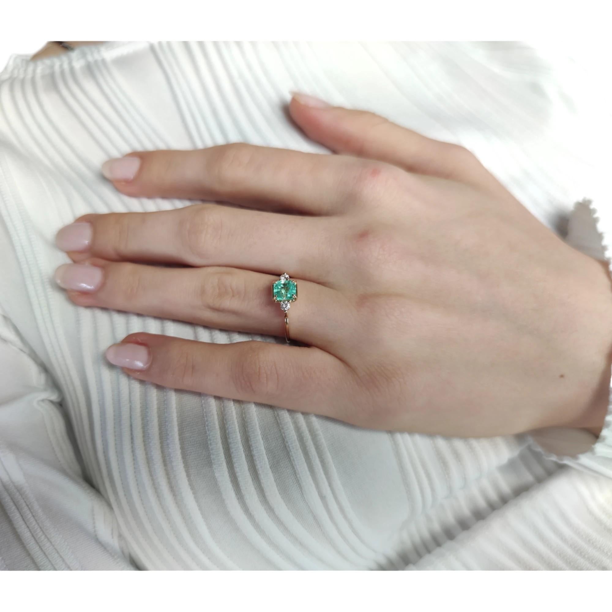 Contemporary Natural Emerald Diamond Engagement Ring, 18K Gold -