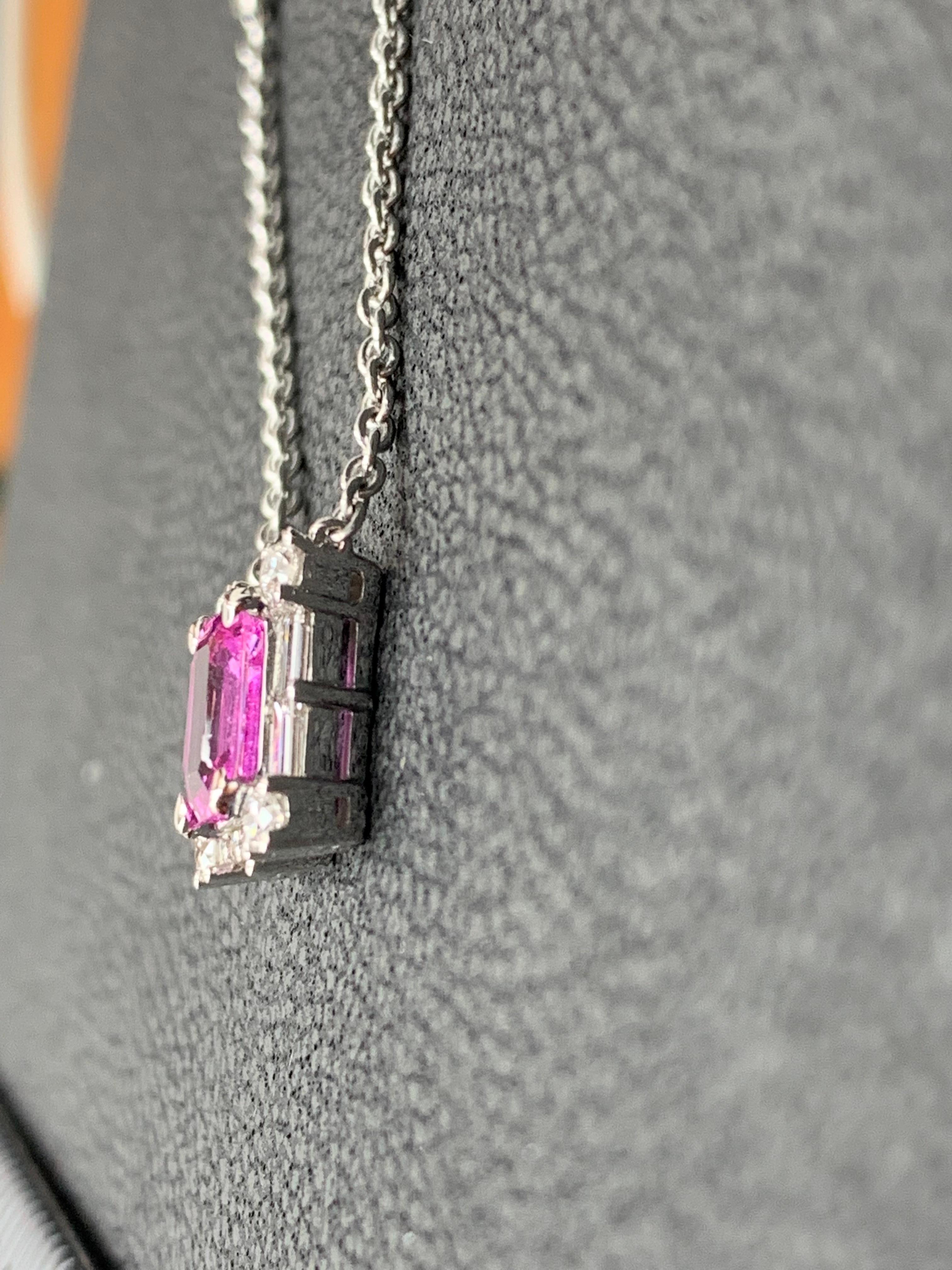 0.96 Carat Emerald Cut Pink Sapphire Diamond Pendant Necklace in 18K White Gold For Sale 1